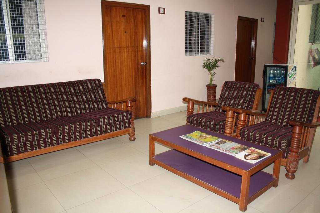 Minerva Residency Otel Bangalore Dış mekan fotoğraf