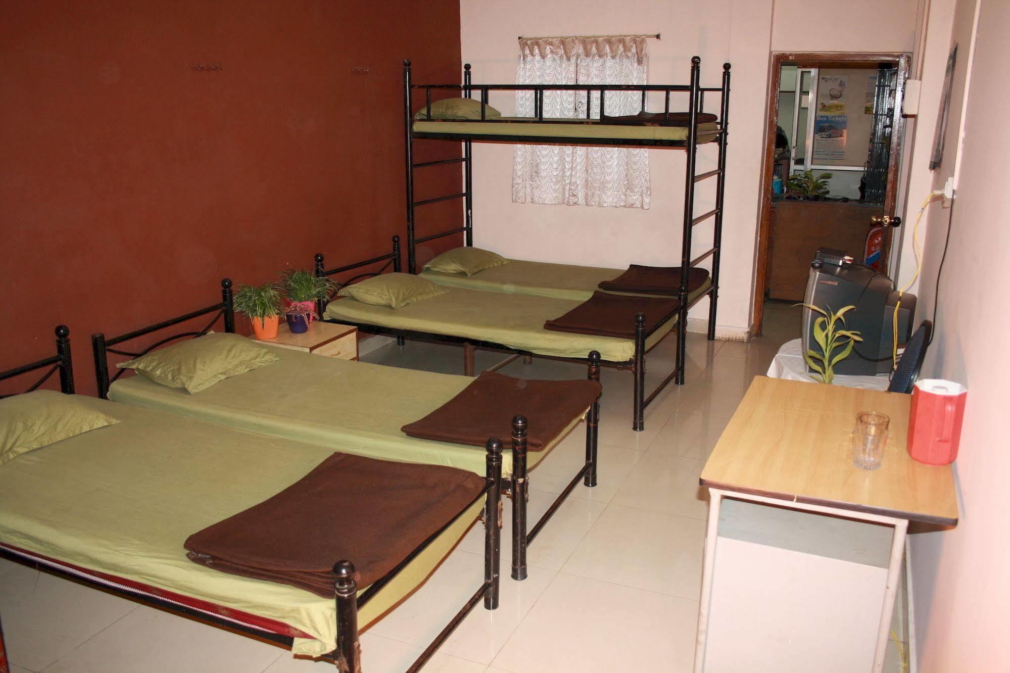Minerva Residency Otel Bangalore Dış mekan fotoğraf