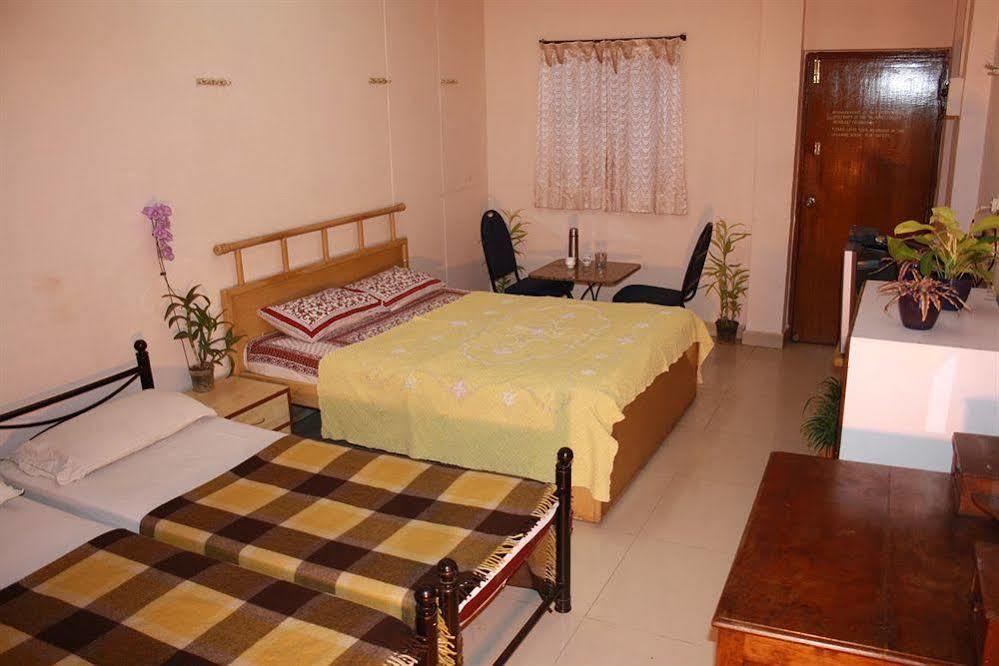 Minerva Residency Otel Bangalore Dış mekan fotoğraf