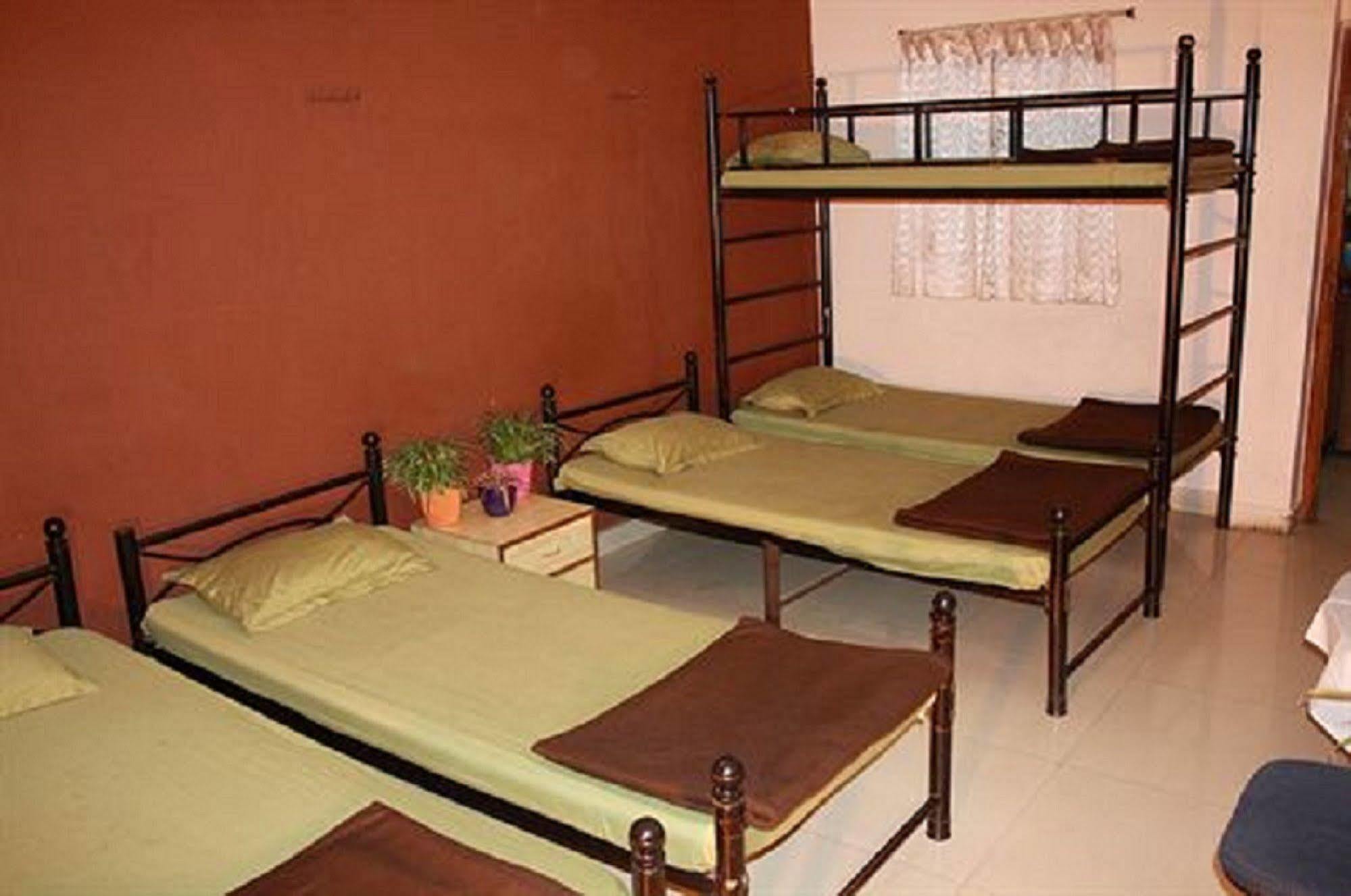 Minerva Residency Otel Bangalore Dış mekan fotoğraf